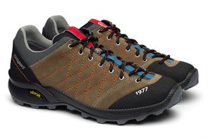 {{productViewItem.photos[photoViewList.activeNavIndex].Alt || productViewItem.photos[photoViewList.activeNavIndex].Description || 'Ботинки треккинговые Grisport 13133v4'}}